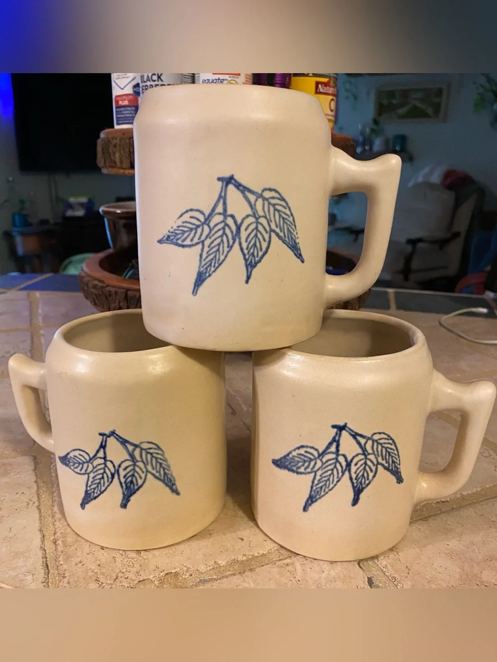 VTG 1991 Artists In The Park WI Stoneware Blue Leaf Mug, 16oz - Set of 3